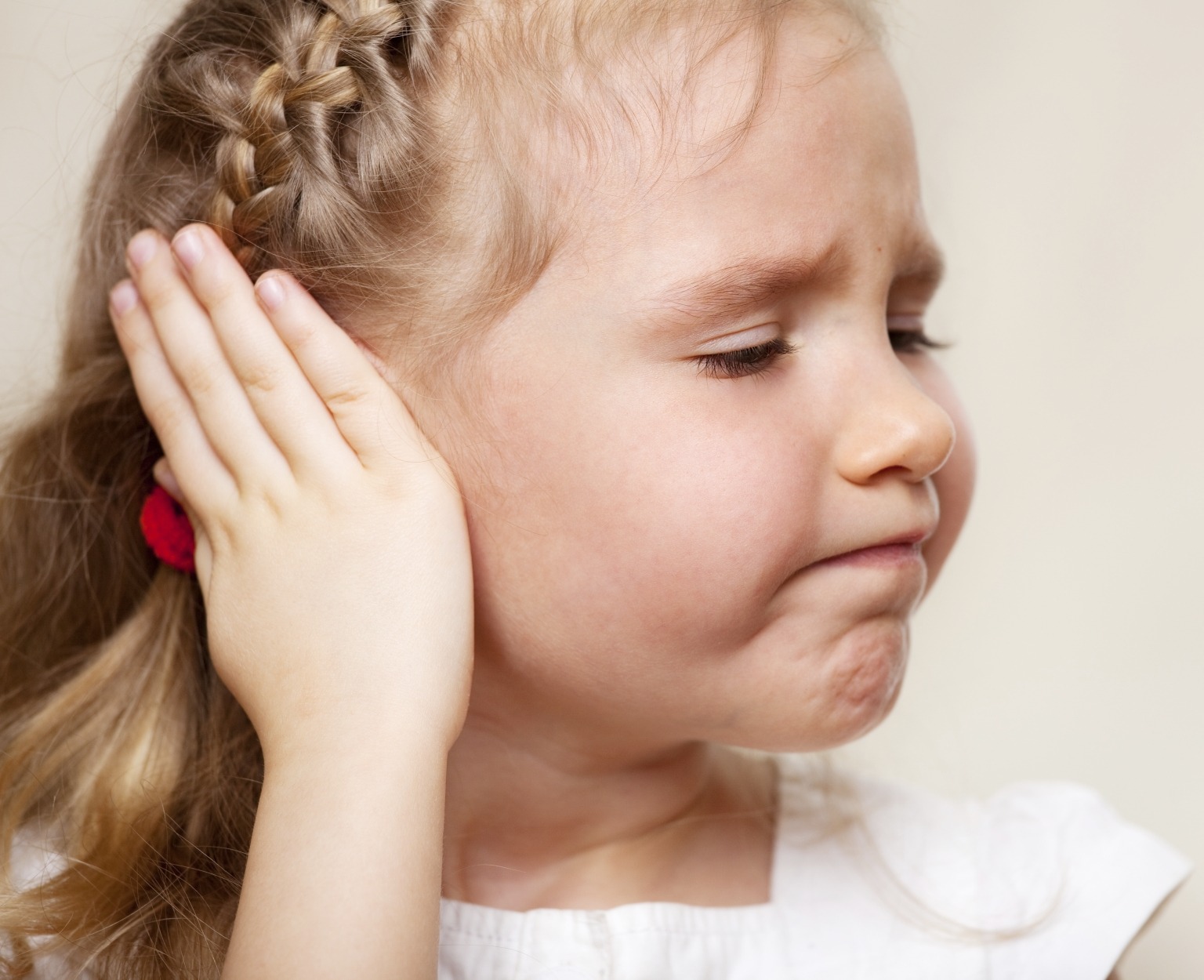 Child has an earache - ear infection