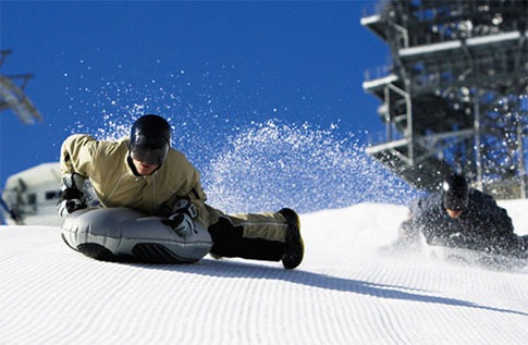 snow bodyboarding